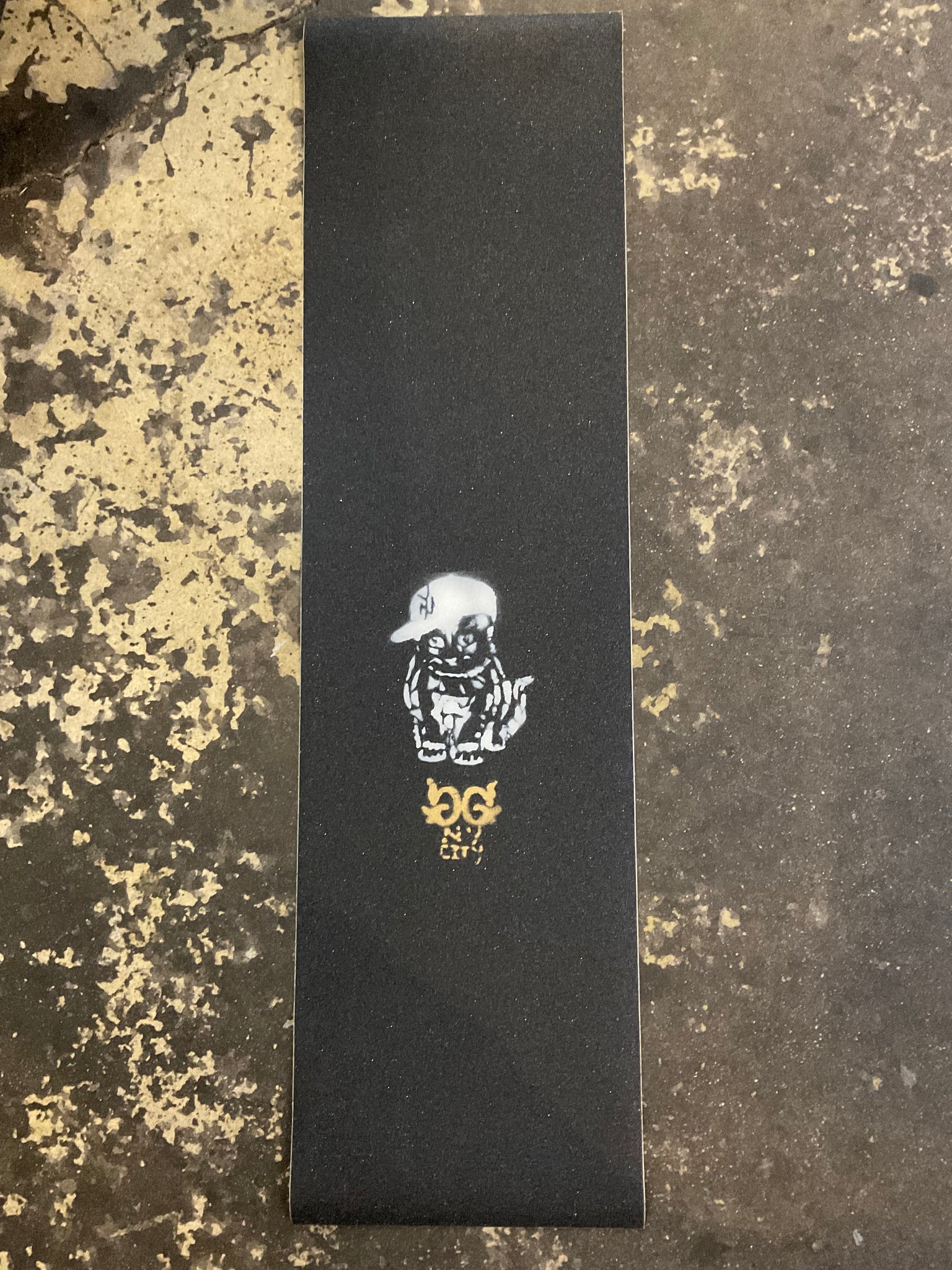 GRidy GRitty NY City GG Logo Gold with big kitty Griptape
